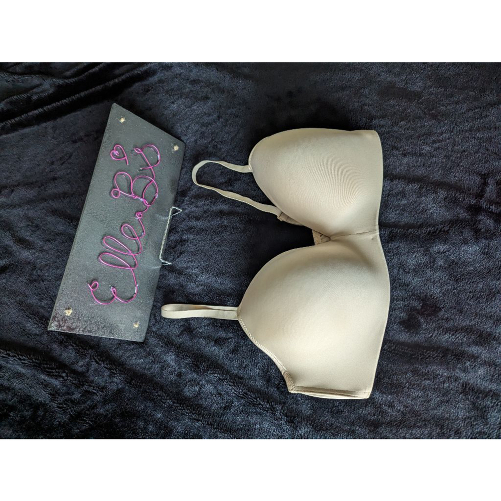NWOT Maidenform Nude Wireless Convertible Bra 38D